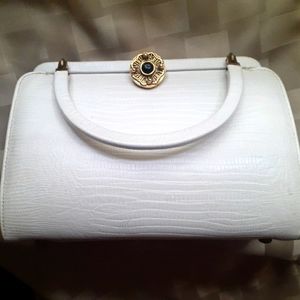 Vintage Triangle New York Small Purse EUC